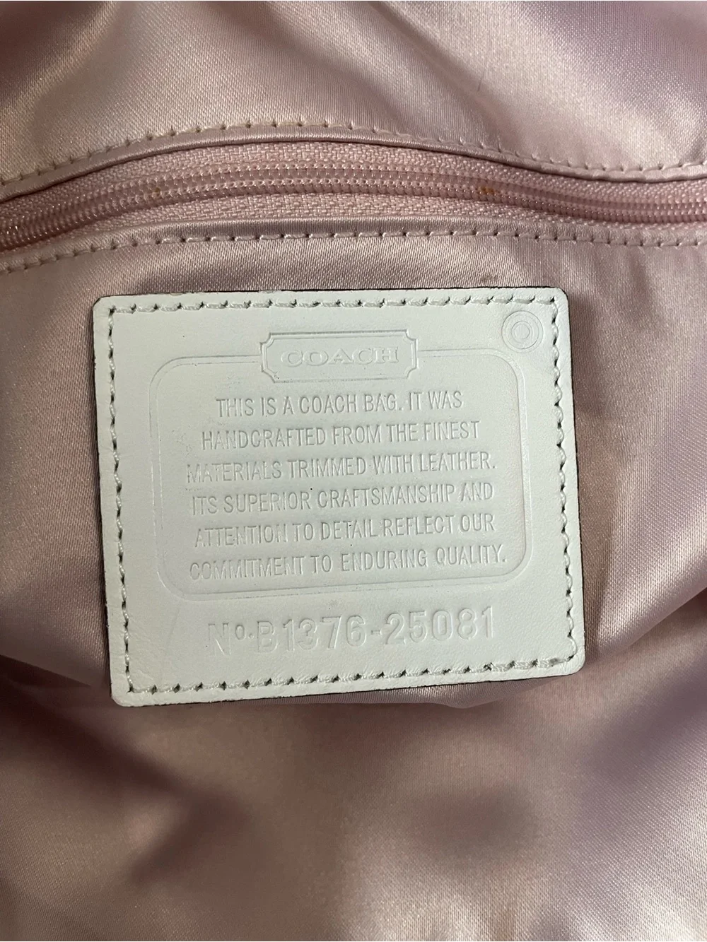Coach Poppy 2013 EUC Quilted Jersey Small Chain Tote 2 Hangtags $278 Retail